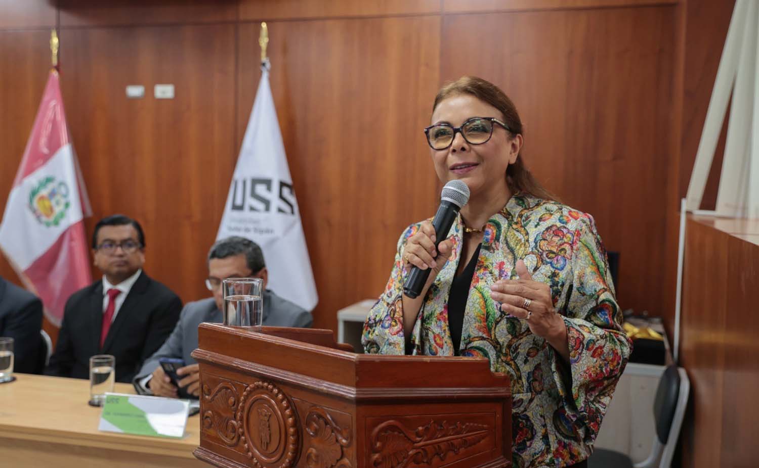 5. Participa en Programas de Mentoría