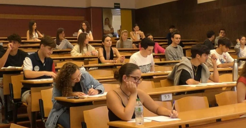 acceso a la universidad para mayores de 25 años